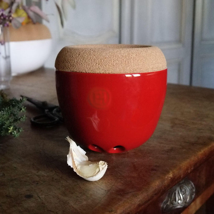 Emile Henry Garlic Pot Burgundy 14.6cm dia. - HAUSwares