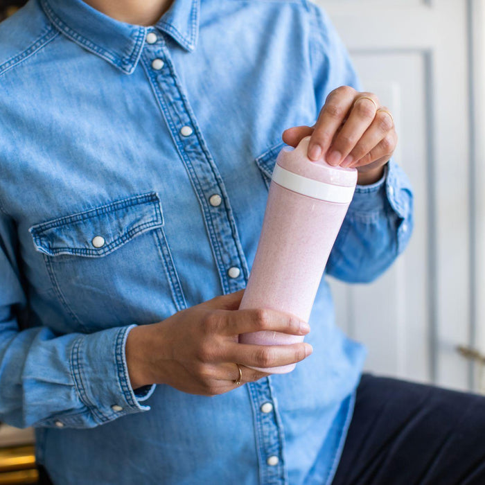 Koziol OASE Water Bottle Organic Pink 425ml - HAUSwares