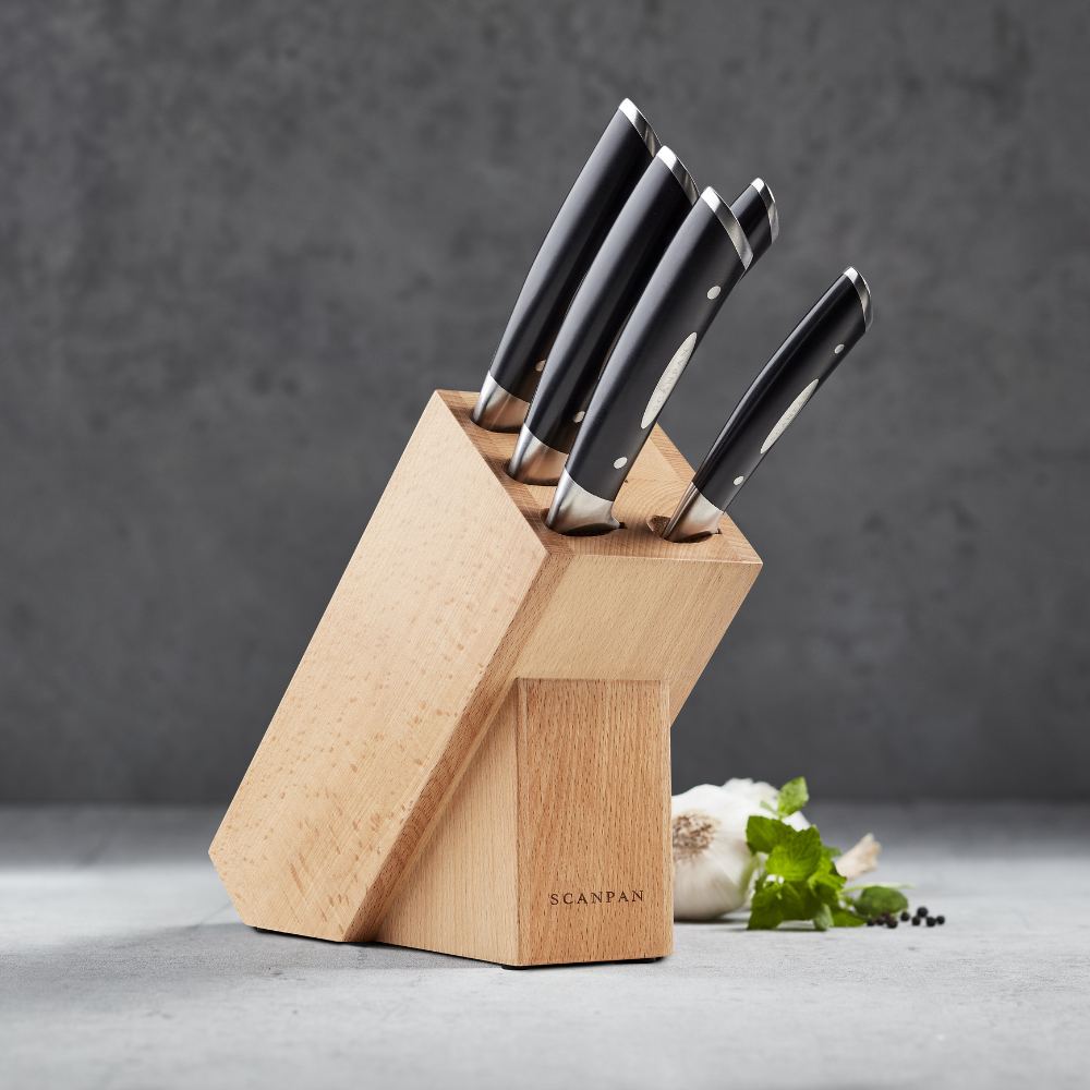 Knife sets from HAUS