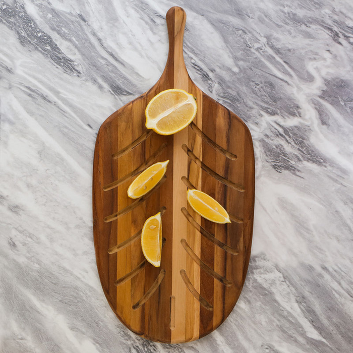 TeakHaus Canoe Paddle Bread Board With Lemon