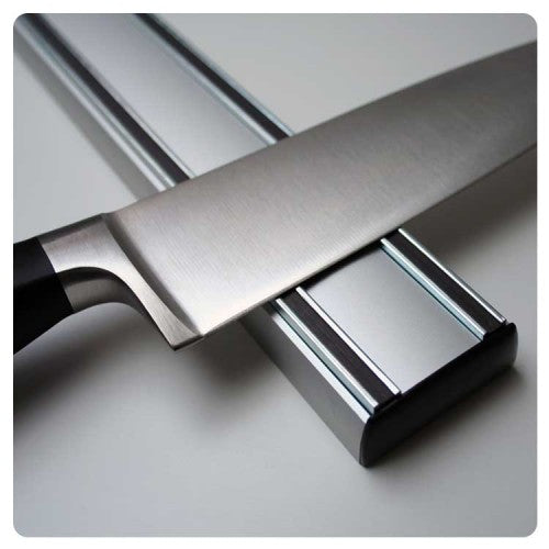 Bisbell Bisichef 350mm aluminium magnetic knife rack, front view