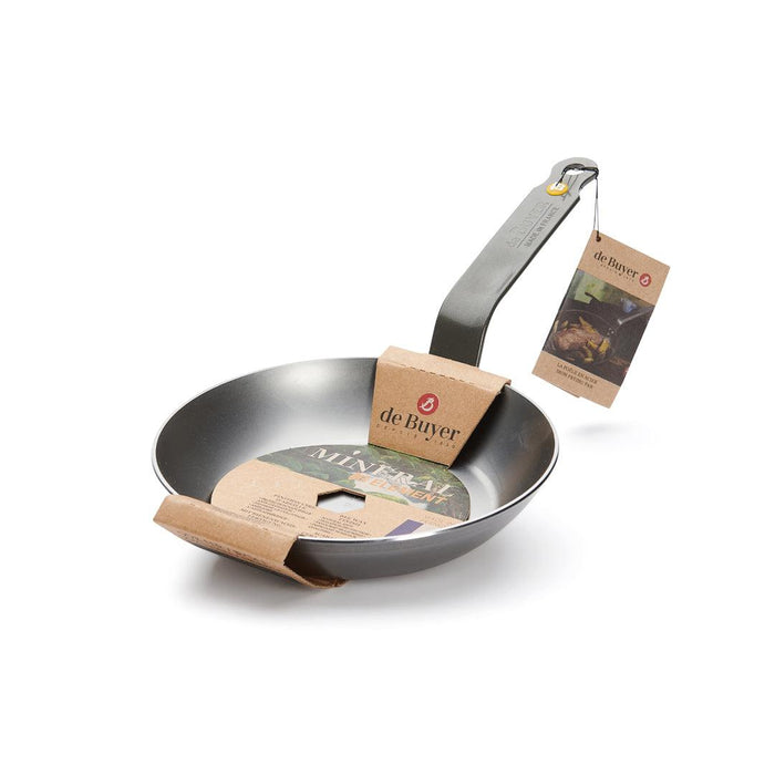 De Buyer Mineral B 20cm Frying Pan - inside packaging