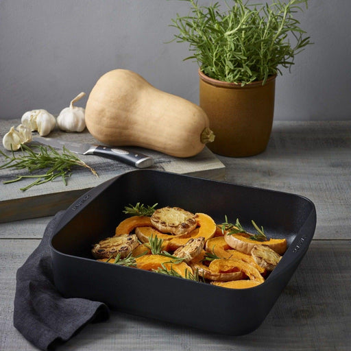 SCANPAN TechnIQ The Square Roasting Pan 28cm x 28cm 4.6l - HAUSwares